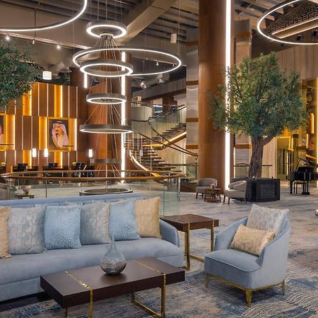 Jeddah Marriott Hotel Madinah Road Bagian luar foto The lobby of the hotel