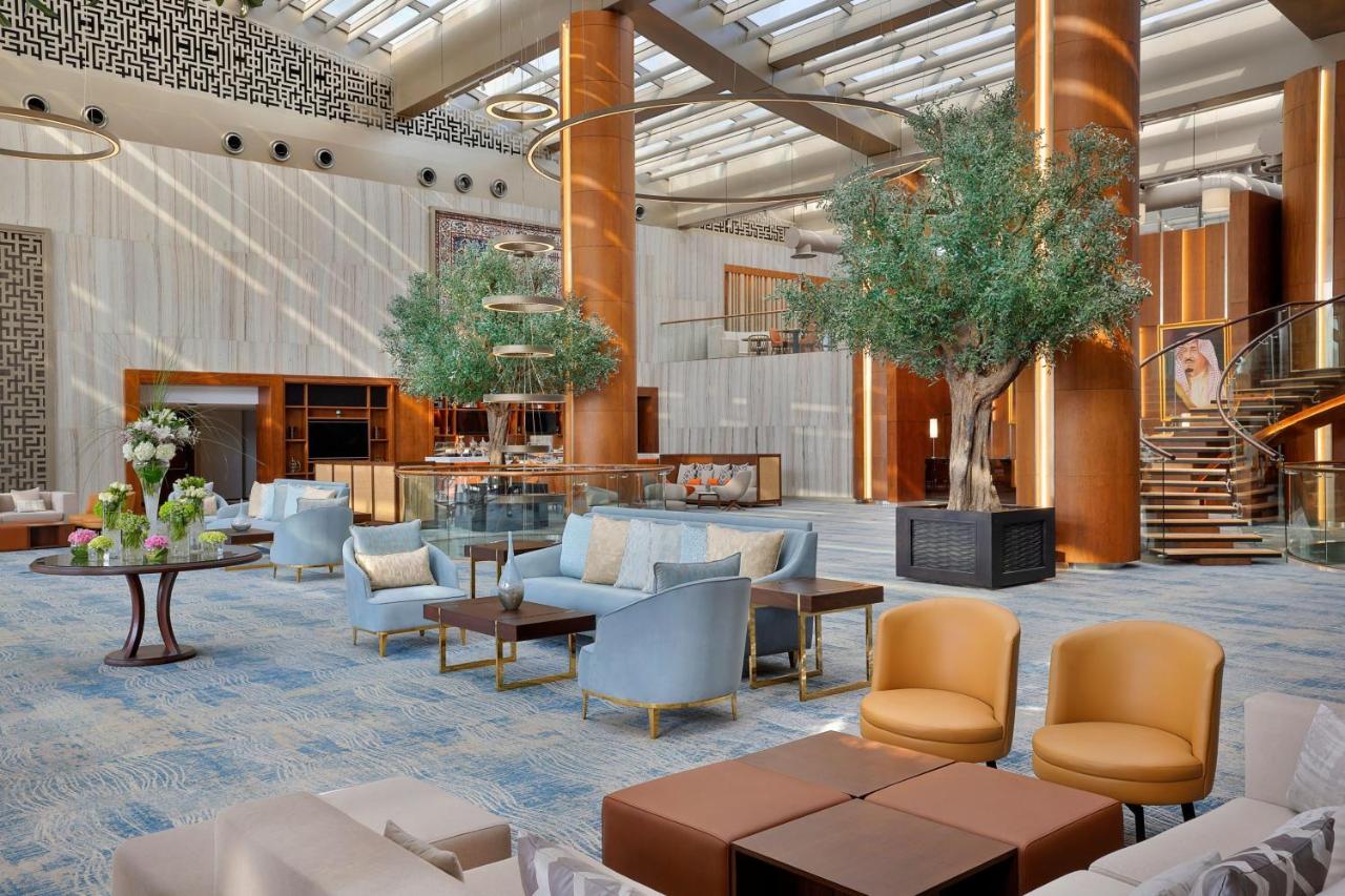 Jeddah Marriott Hotel Madinah Road Bagian luar foto Lobby